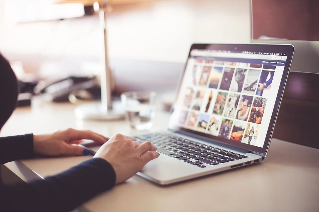 Améliorer ses supports marketing en exploitant un générateur d'images